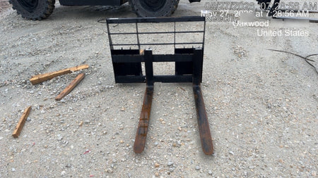 2026 ARROW MATERIAL HANDLING 48" Pallet Forks - Arrow