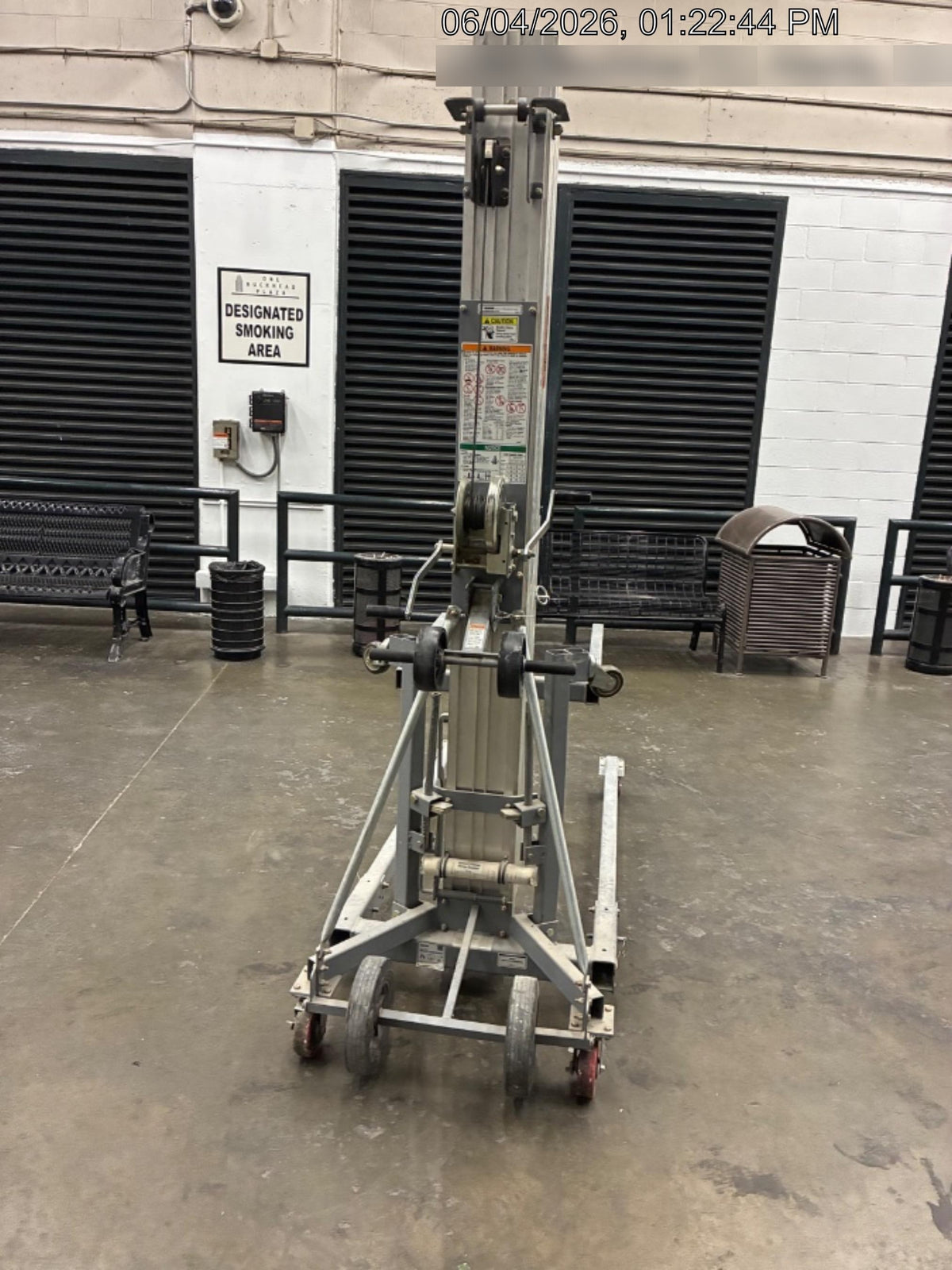 2023 GENIE SLC-24