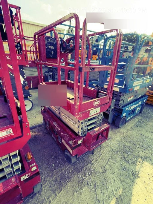 2019 MEC 1330SE MEC 1330SE w/ES Track Hardware, Full Extended 2 Year Warranty