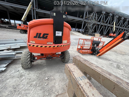 2021 JLG 400S