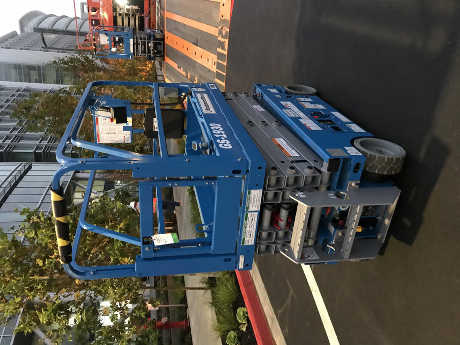 2019 Genie GS-1930 Half Height Swing Gate, 800W Inverter