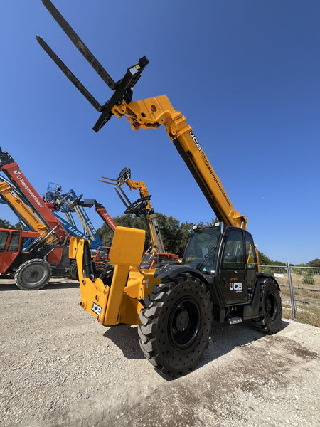 2026 JCB 512-56
