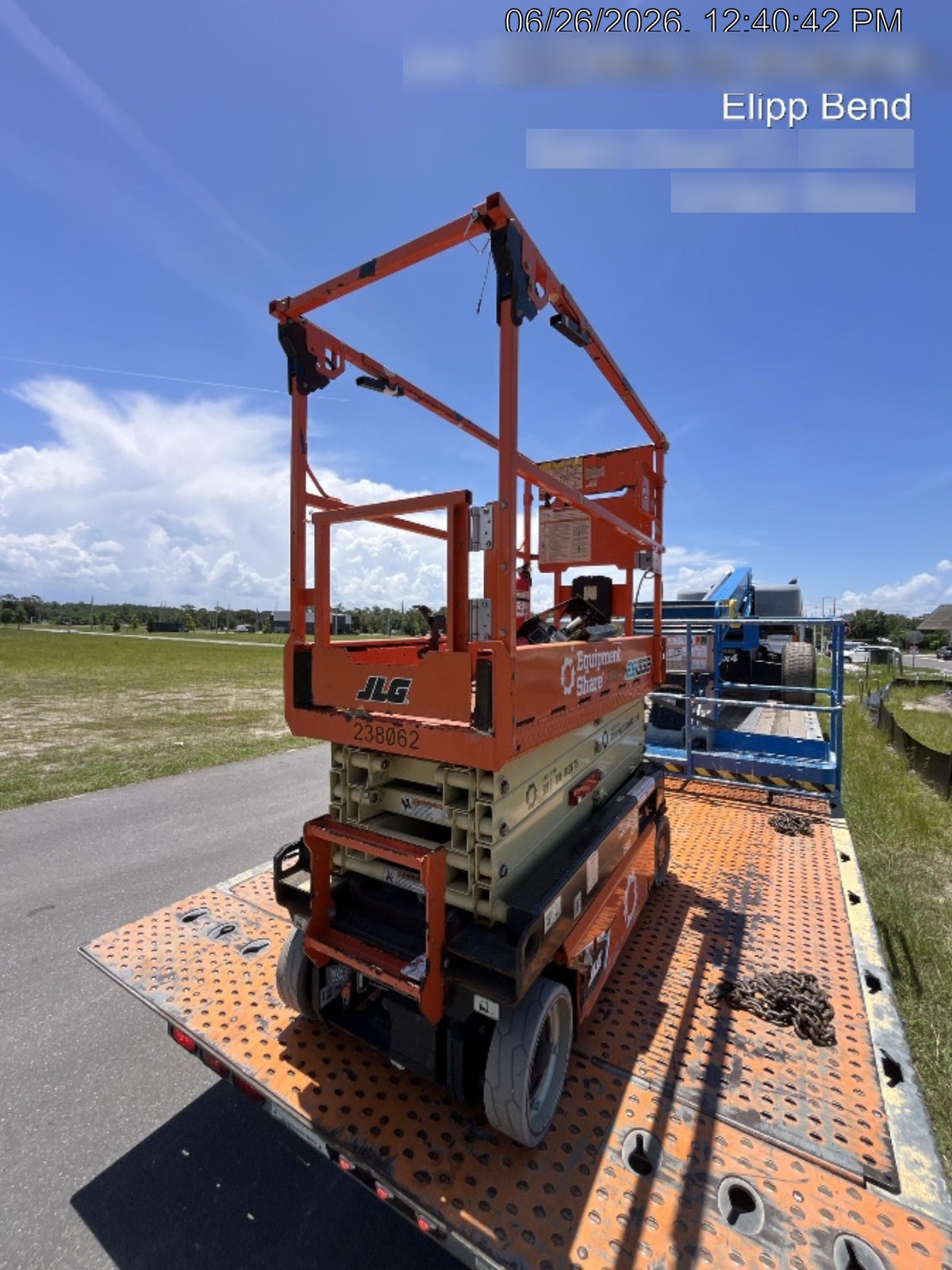 2022 JLG ES1932