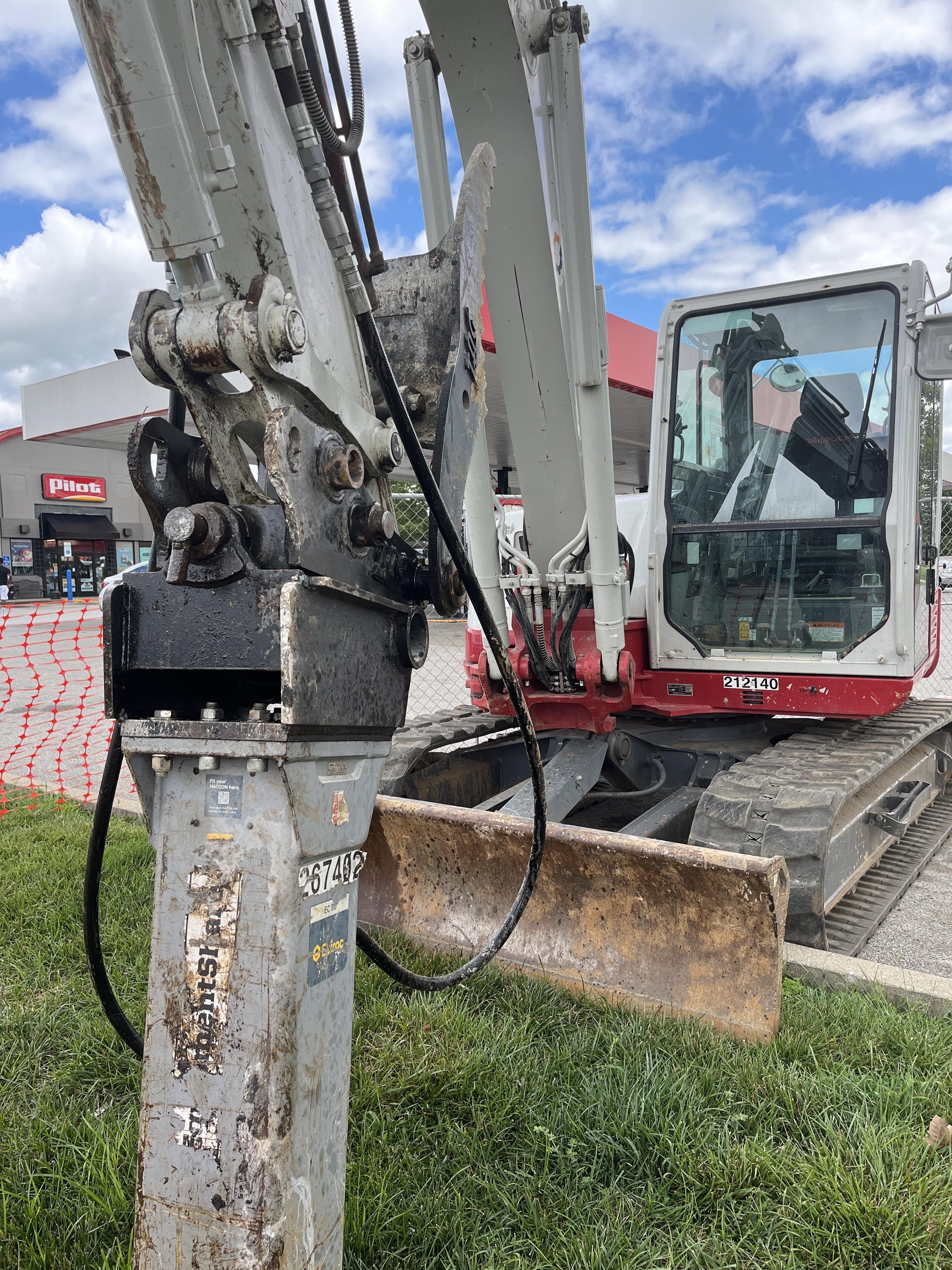 2022 TAKEUCHI TB290C