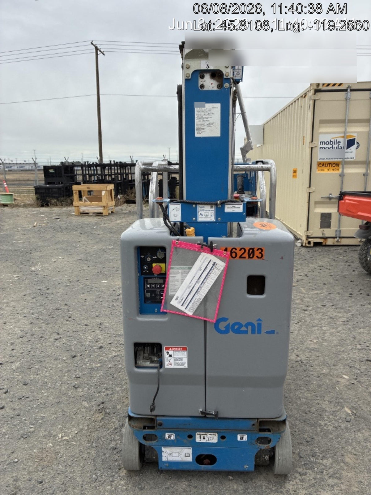 2019 GENIE GR-20