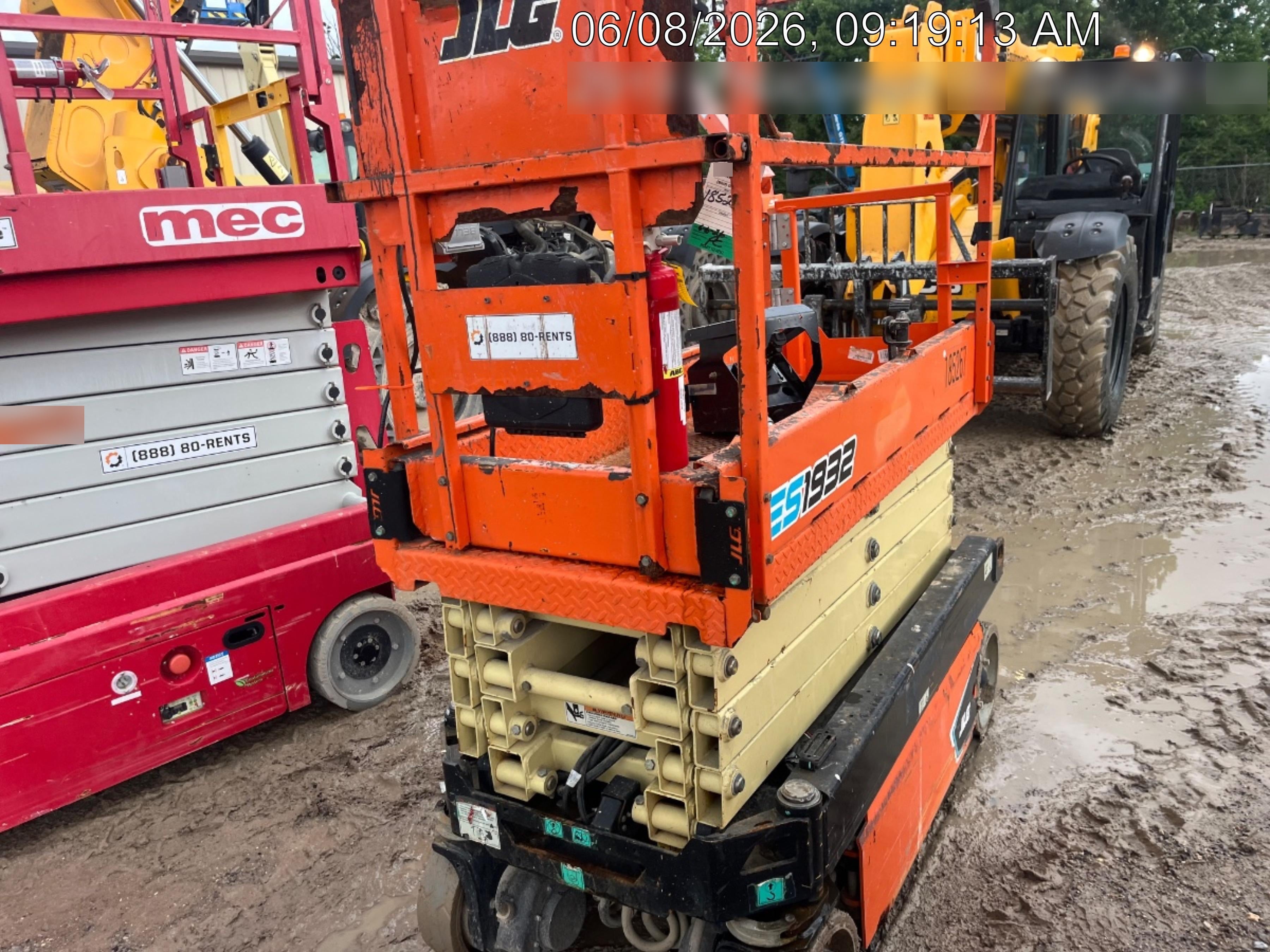 2021 JLG ES1932