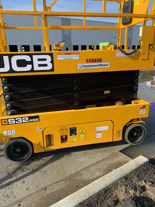 2021 JCB S3246E