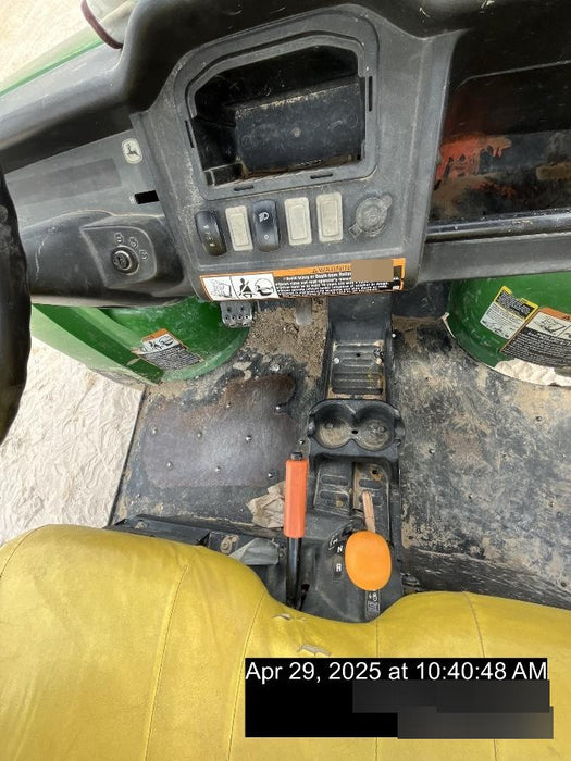 2020 John Deere 815E 2S 2 - 3 Seat UTV, DSL, 4WD, Canopy, Standard Rental Spec