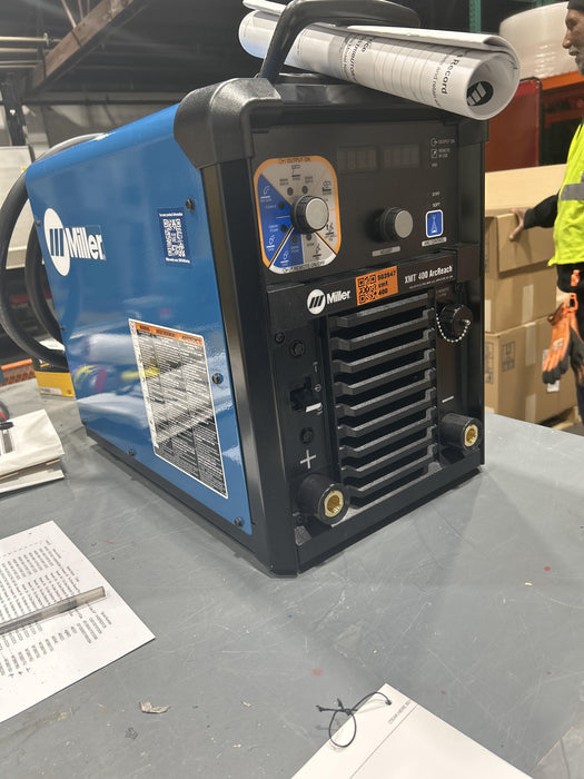 2025 MILLER ELECTRIC XMT 400
