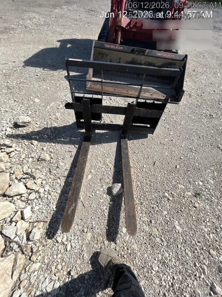2025 ARROW MATERIAL HANDLING 48" Pallet Forks - Arrow