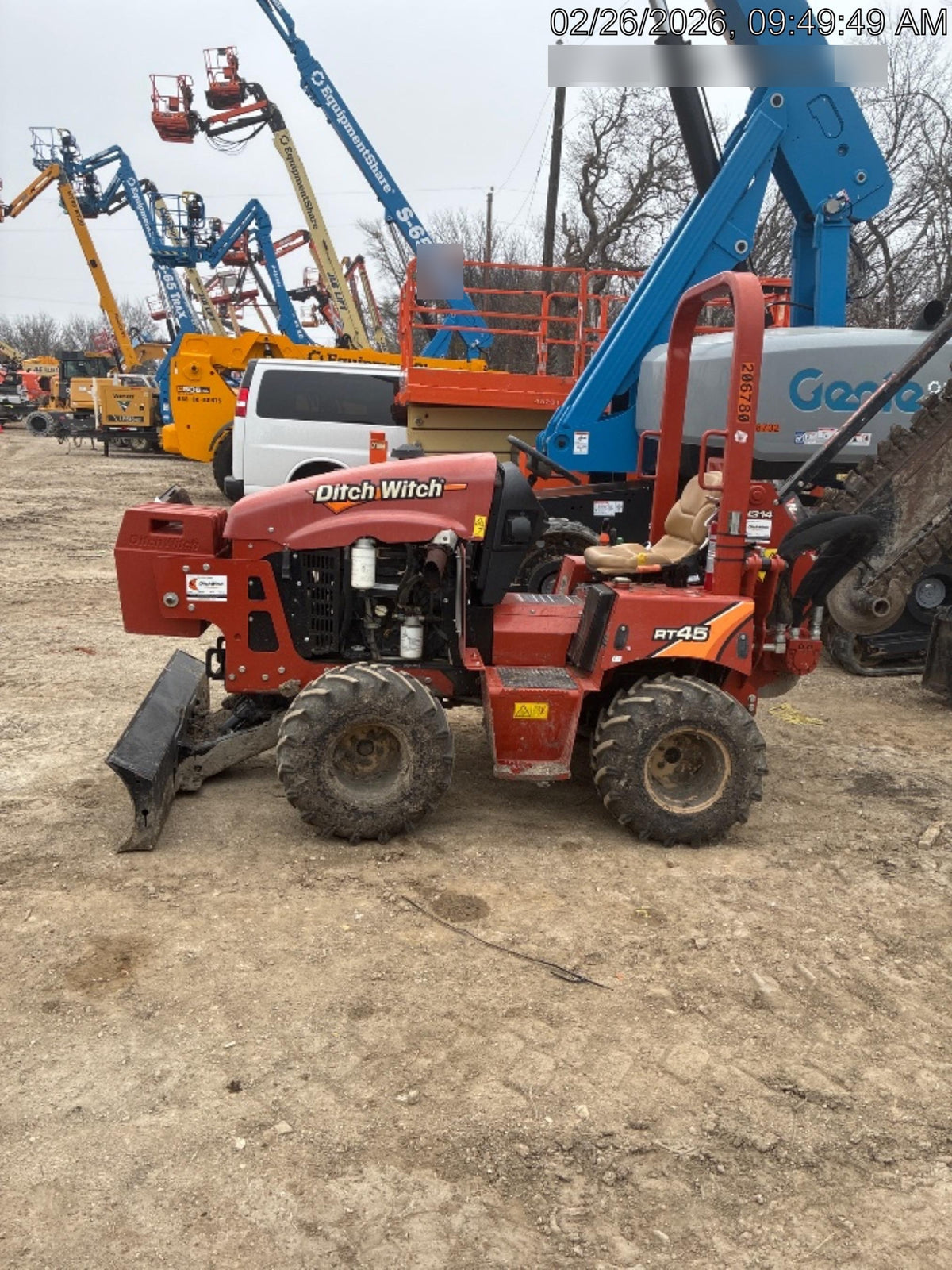 2022 DITCH WITCH RT45A