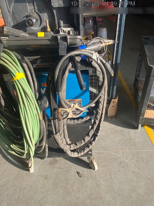 2023 MILLER ELECTRIC XR-AlumaFeed