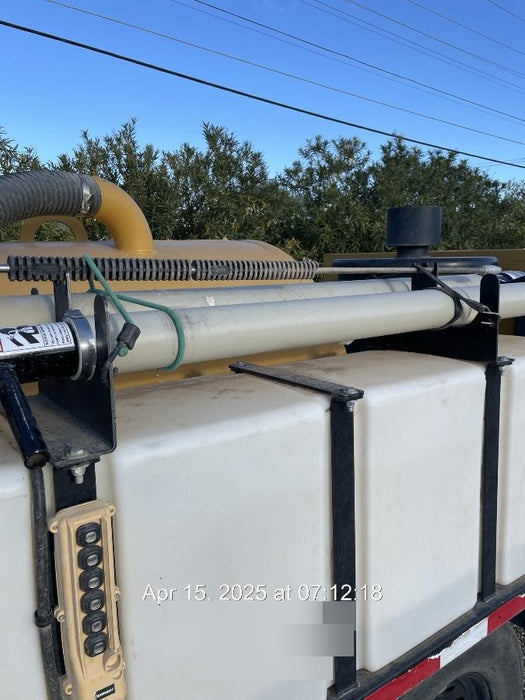 2023 Vac-Tron LP573XDT T4 Koehler Diesel Engine, 500 Gallon Debris Tank, x2 100 Gallon Water Tanks