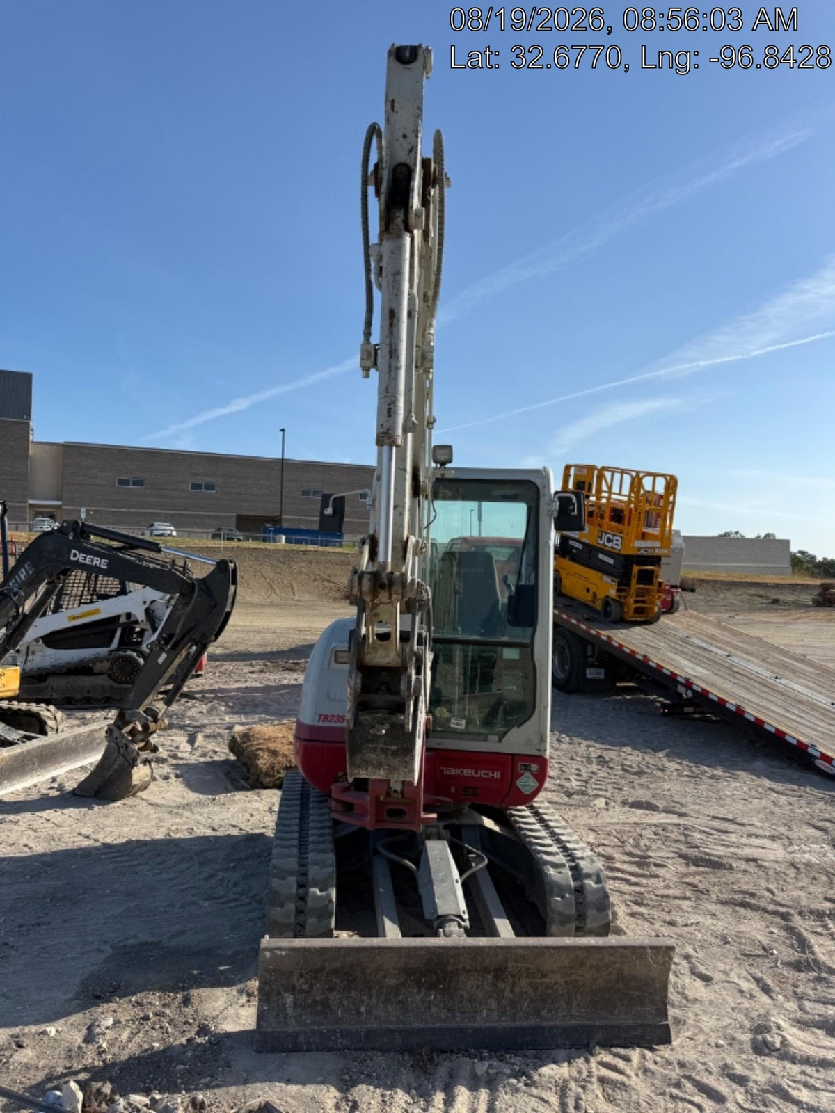 2020 TAKEUCHI TB-235-2CR