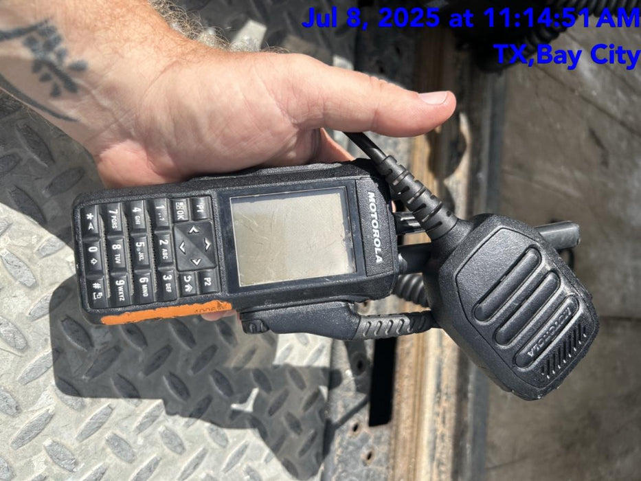 2024 MOTOROLA R7 DISPLAY