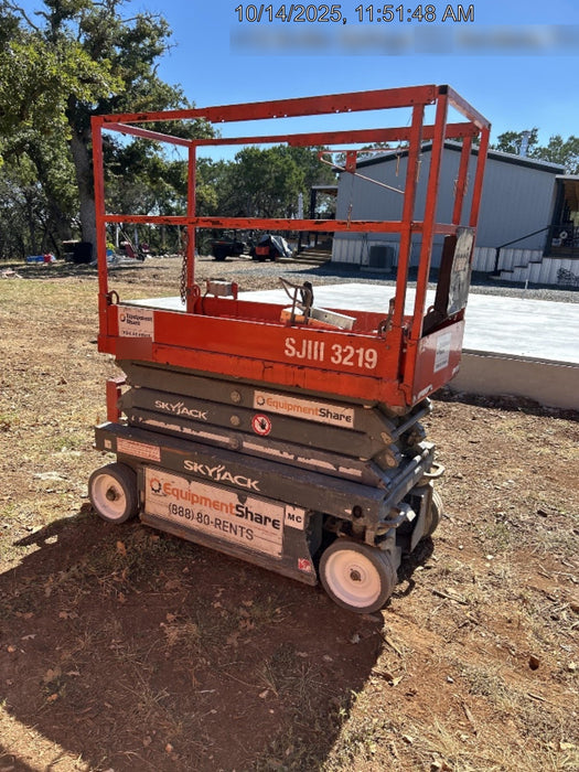 2018 SKYJACK SJIII-3219