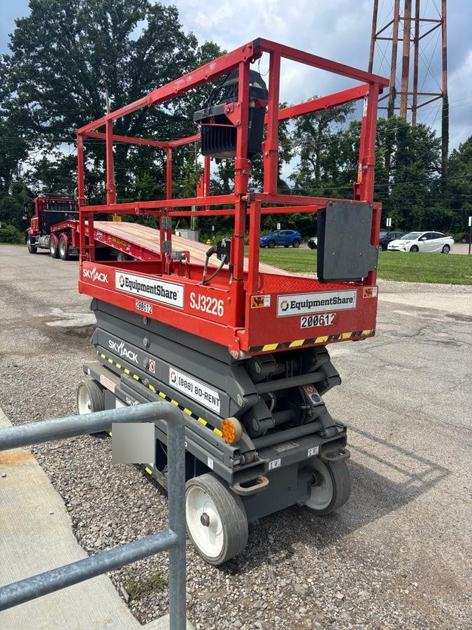 2021 SKYJACK SJ3226