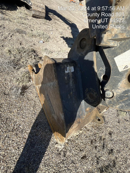 2020 DOOSAN 42" Excavator Bucket