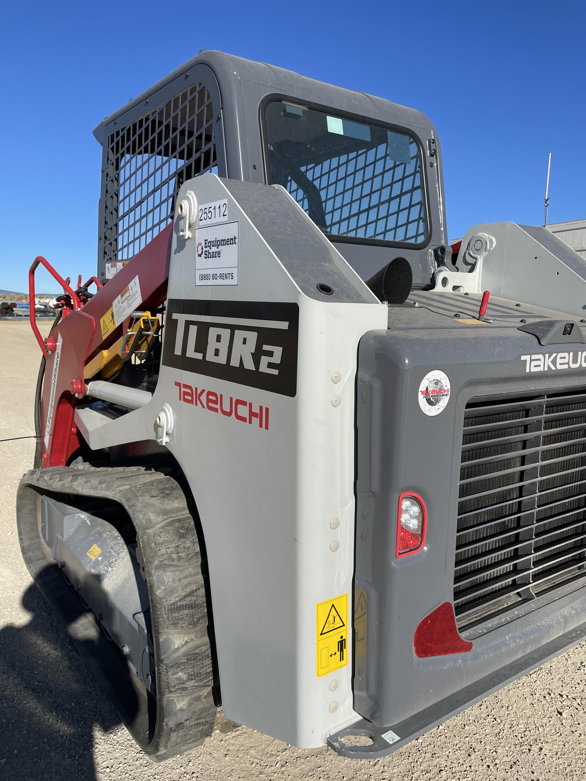 2022 TAKEUCHI TL8R2-R