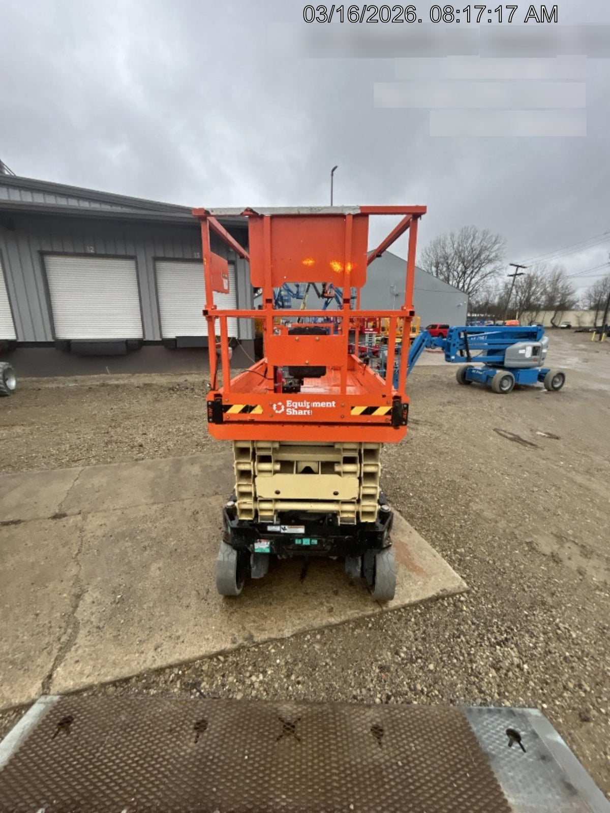 2022 JLG ES3246