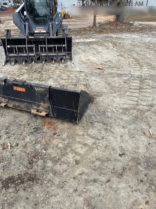 2025 JOHN DEERE 84" Bucket - John Deere