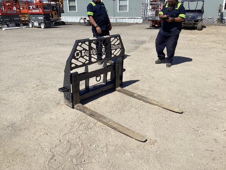2021 PALADIN 48" Pallet Forks - Paladin