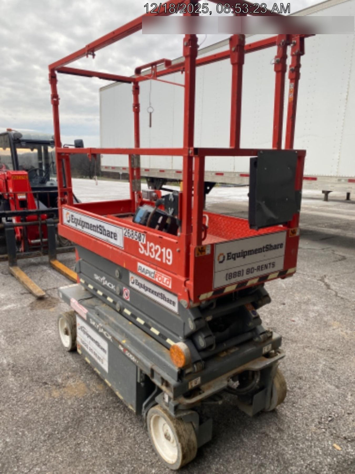 2023 SKYJACK SJ3219