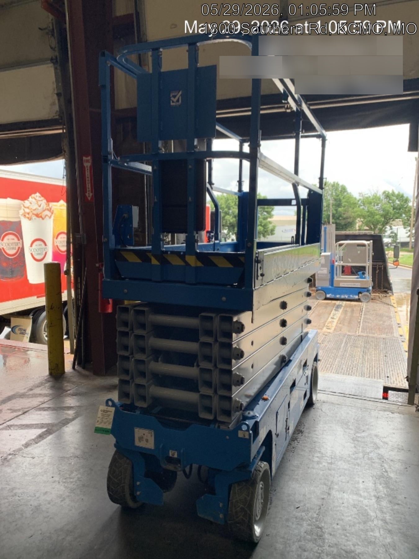 2023 GENIE GS-3232