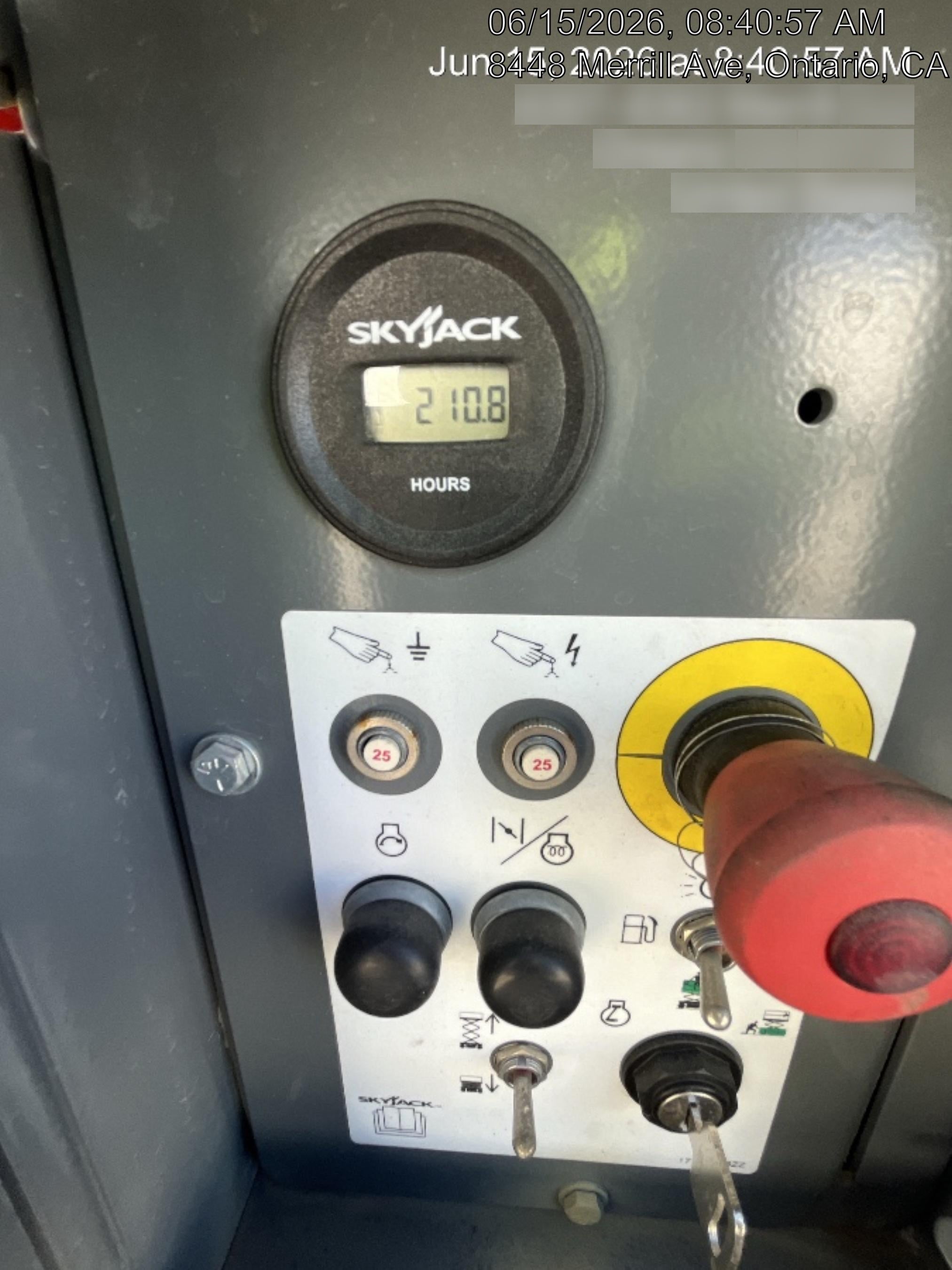 2025 SKYJACK SJ6826 RT