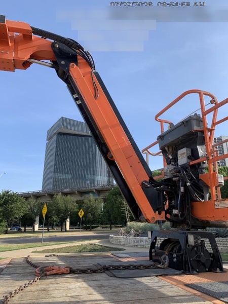 2022 JLG 660SJ