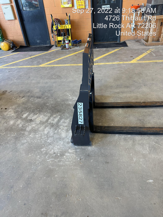 2022 PALADIN 48" Pallet Forks - Paladin