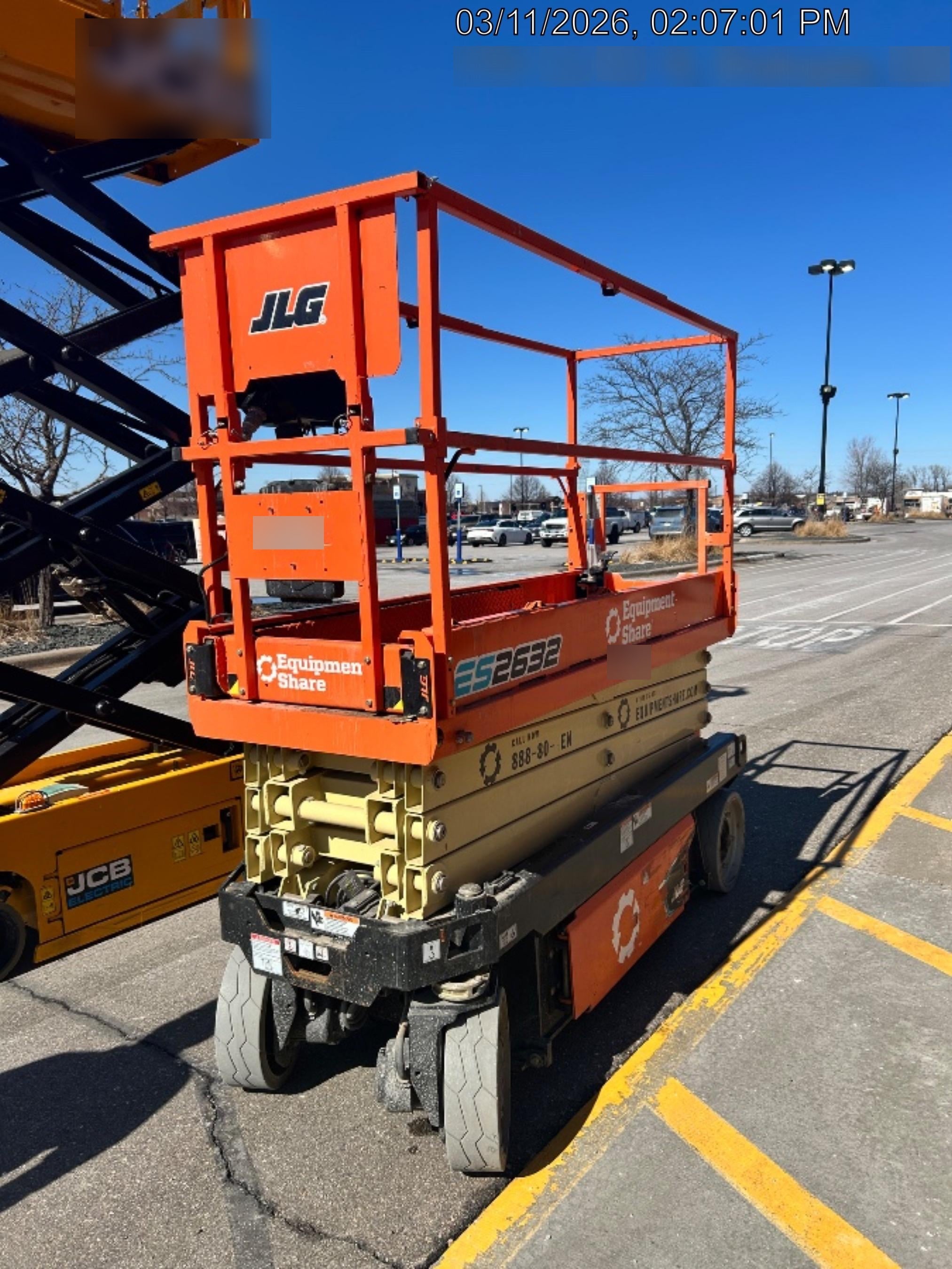 2022 JLG ES2632
