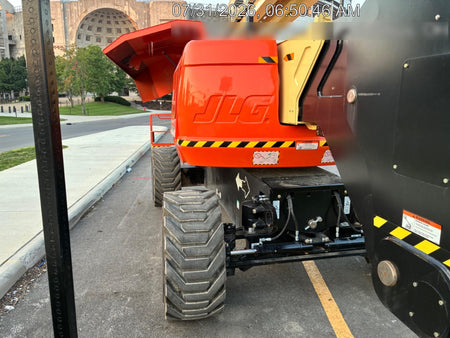 2025 JLG 800AJ