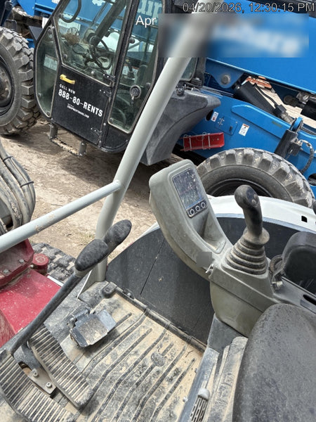 2022 TAKEUCHI TB235-2R