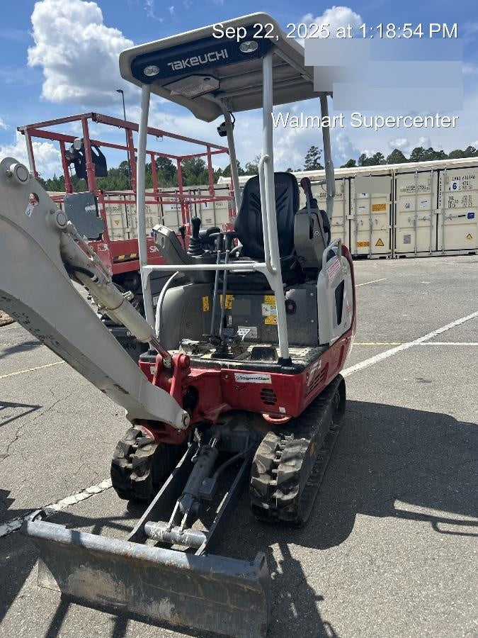 2023 TAKEUCHI TB20e