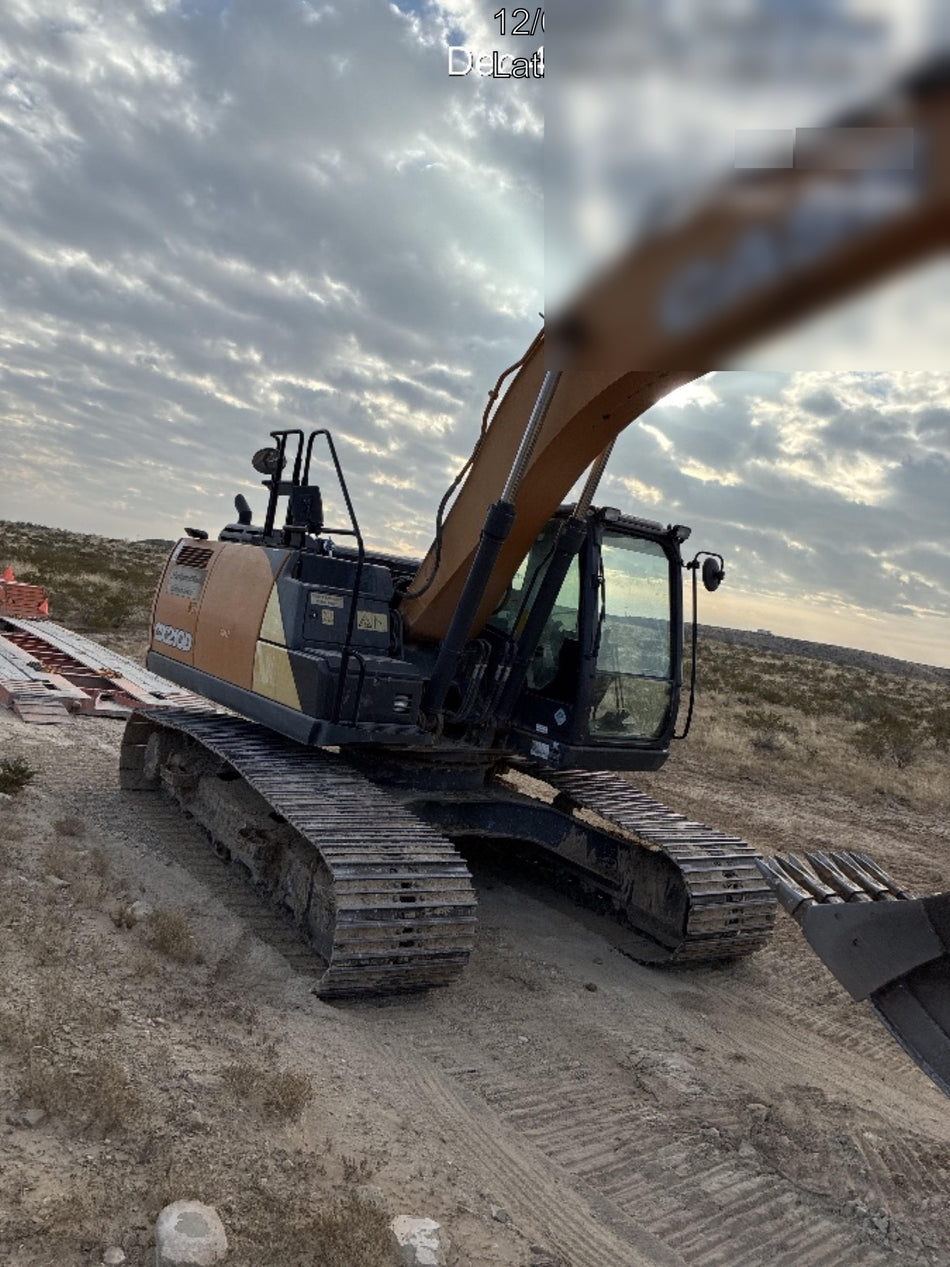 2020 CASE CX210D