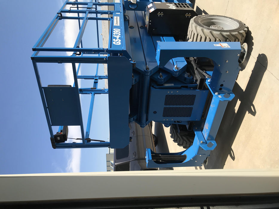 2020 GENIE GS-4390 RT