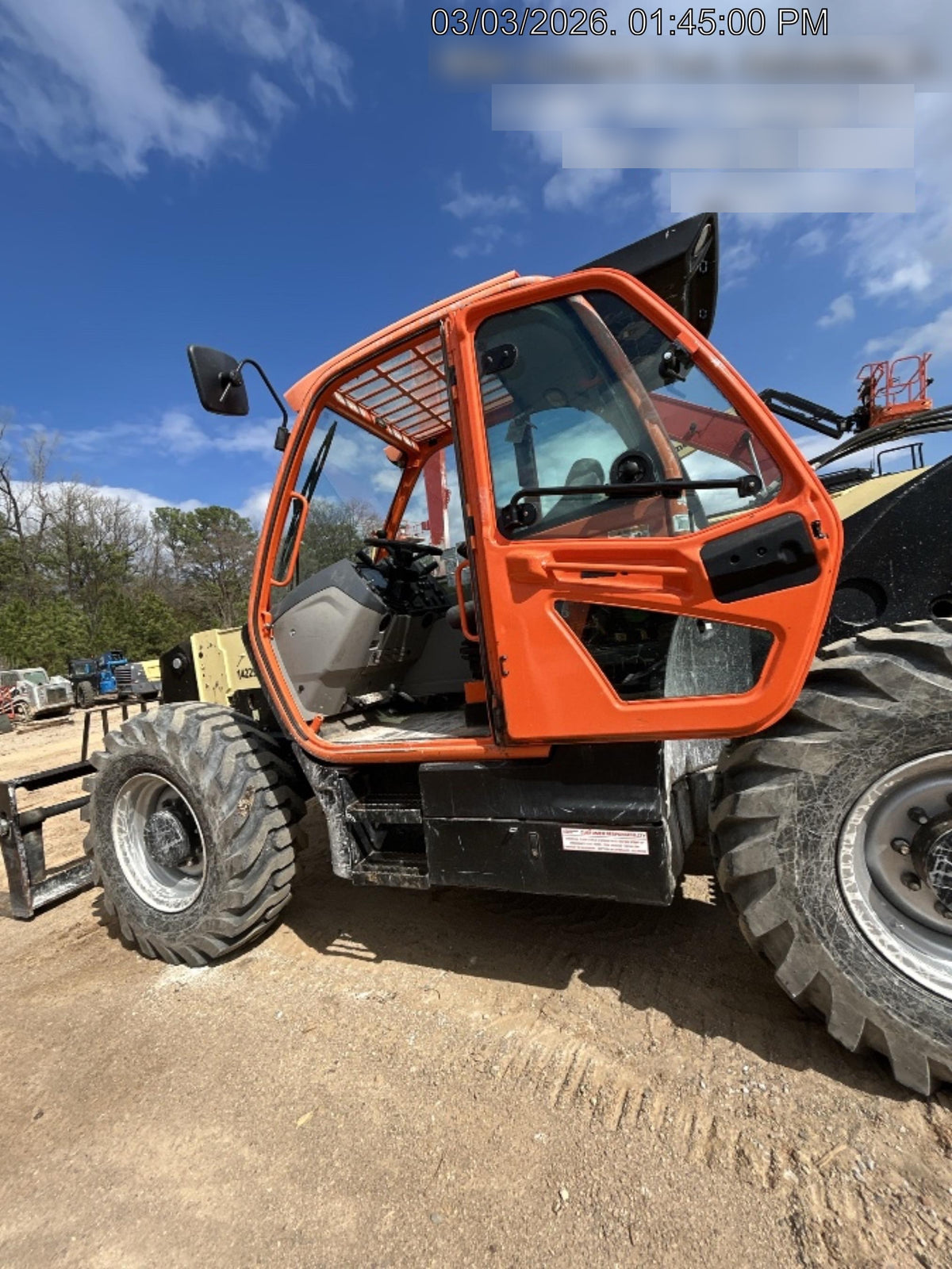 2021 JLG 1732