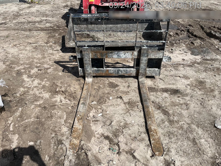 2024 ARROW MATERIAL HANDLING FS5100CB - 72"
