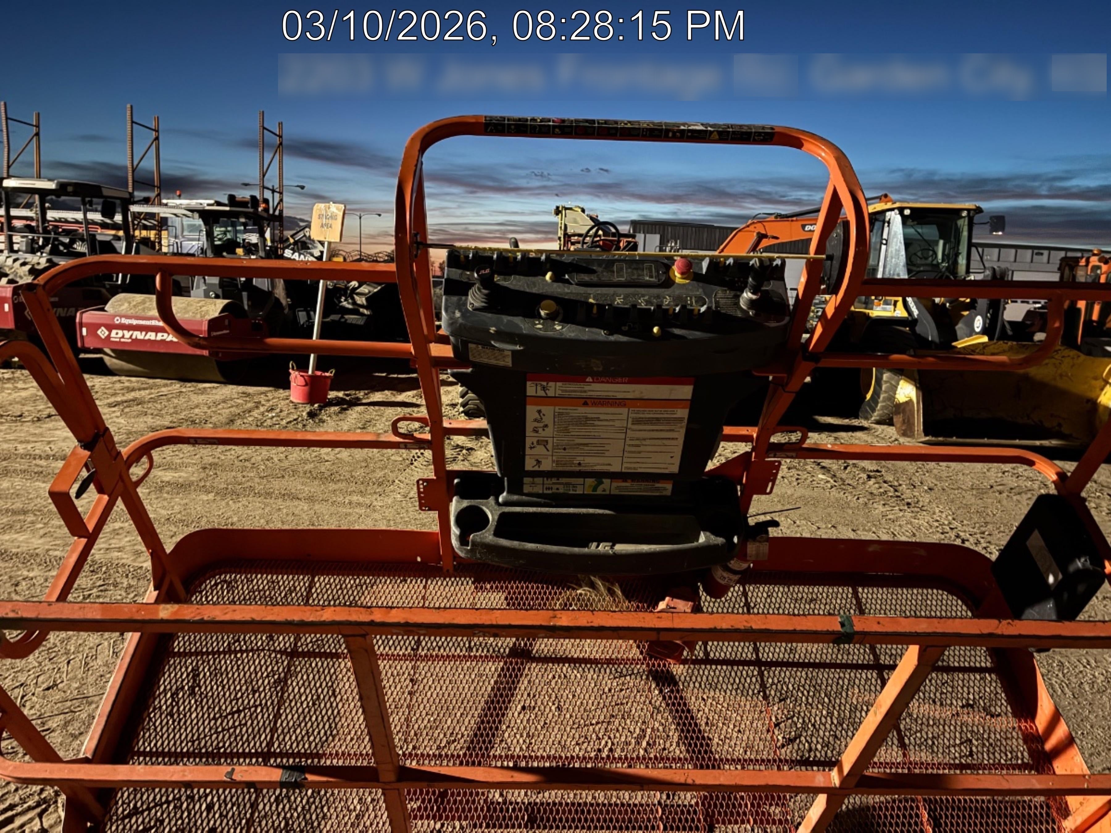 2023 JLG 860SJ