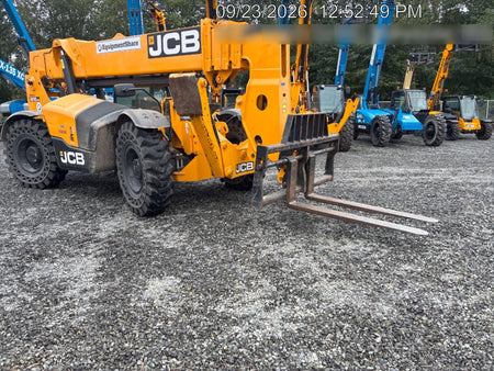2021 JCB 510-56