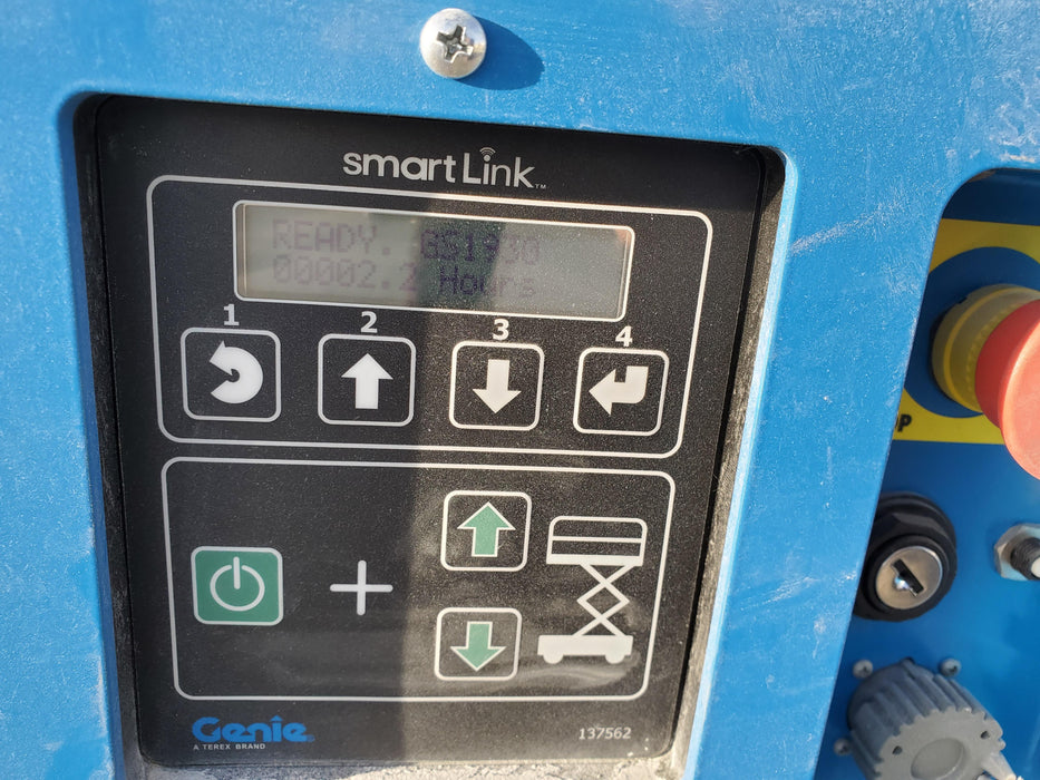 2019 Genie GS-1930 Fixed rails with chain Entry