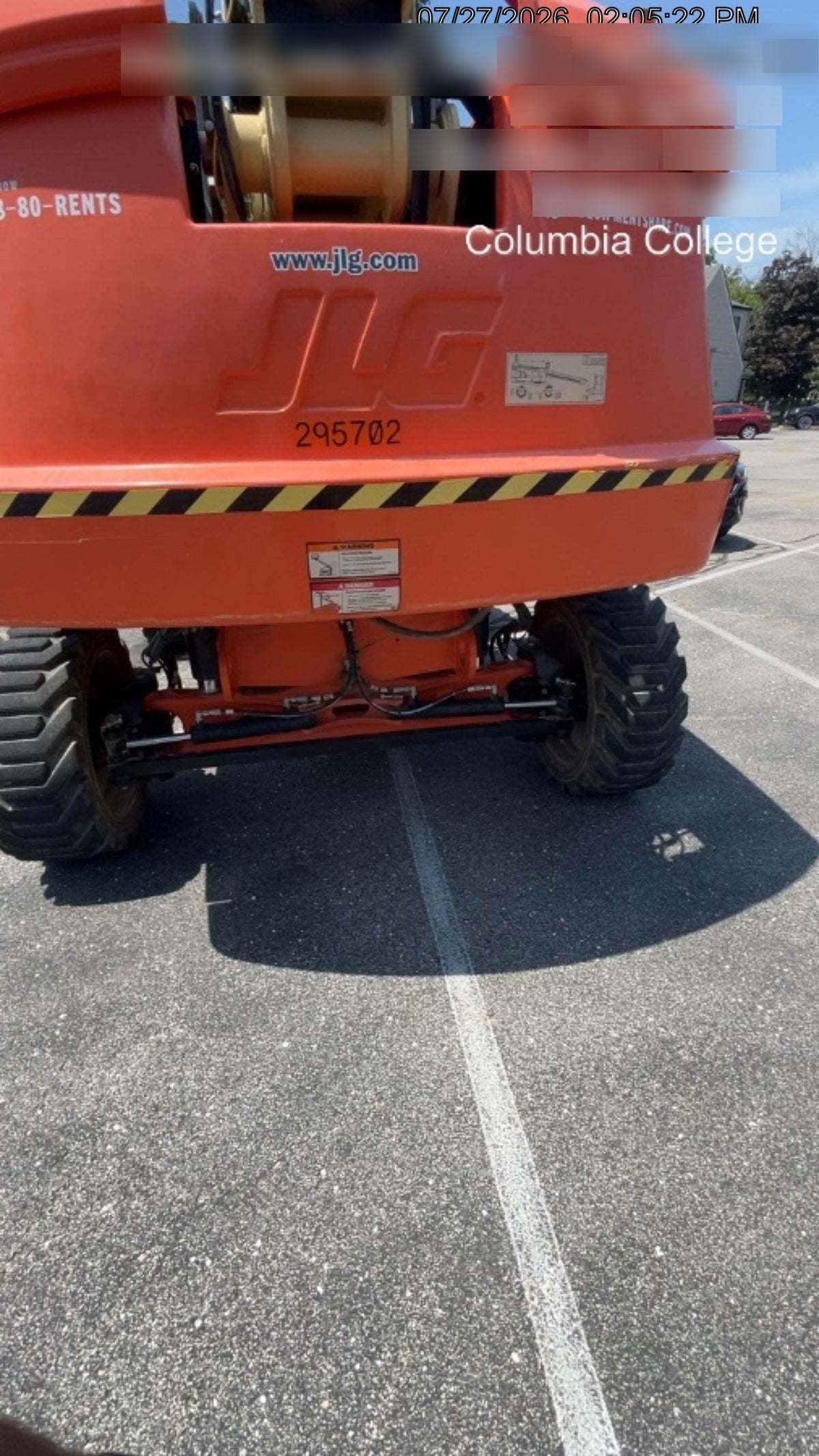 2023 JLG 660SJ