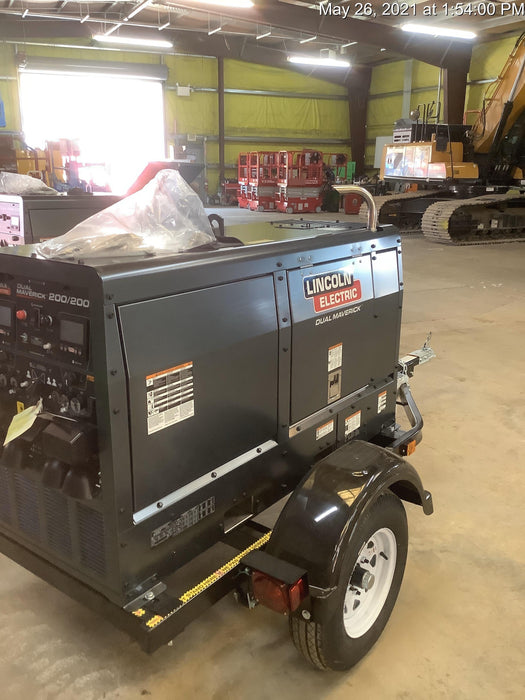2021 Lincoln Electric Dual Maverick 200/200X Ready Pak 3 (includes trailer, cable rack, fender light kit)