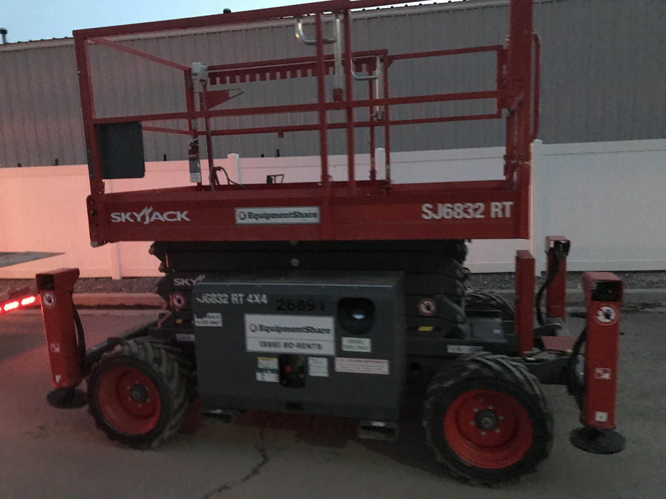 2019 SKYJACK SJ6832 RT