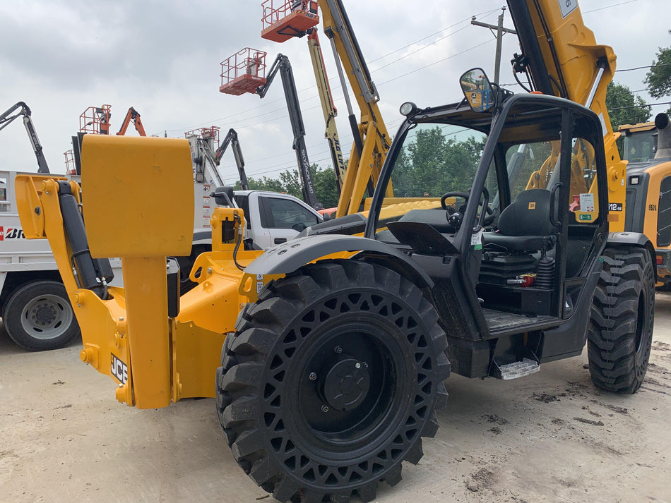 2021 JCB 512-56