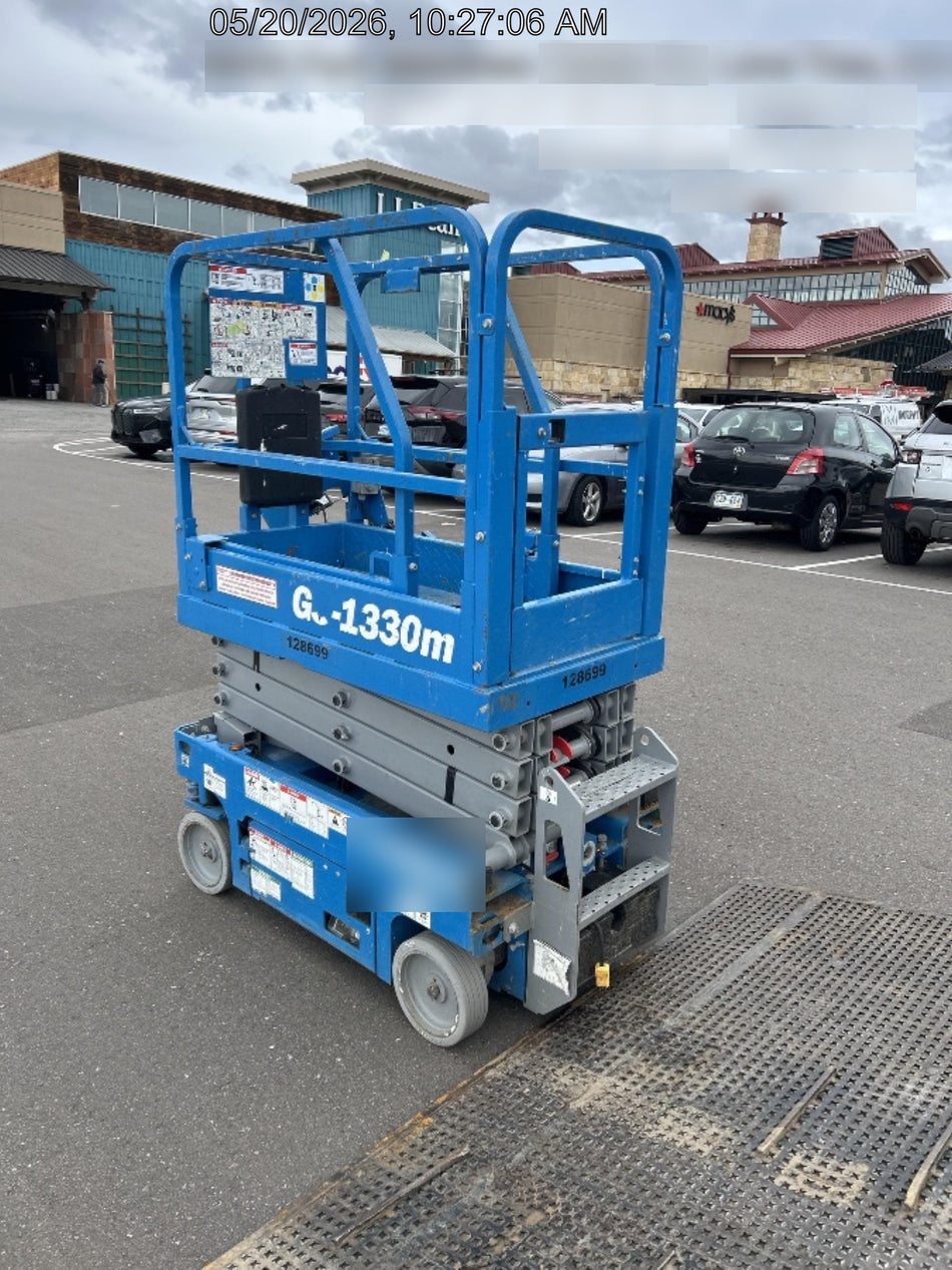 2021 GENIE GS-1330m