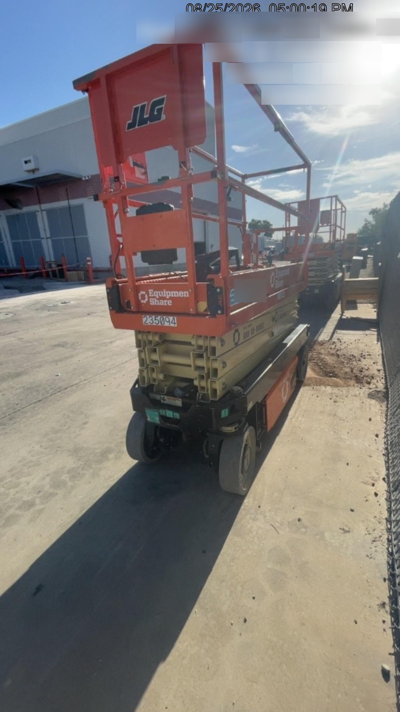 2022 JLG ES2632
