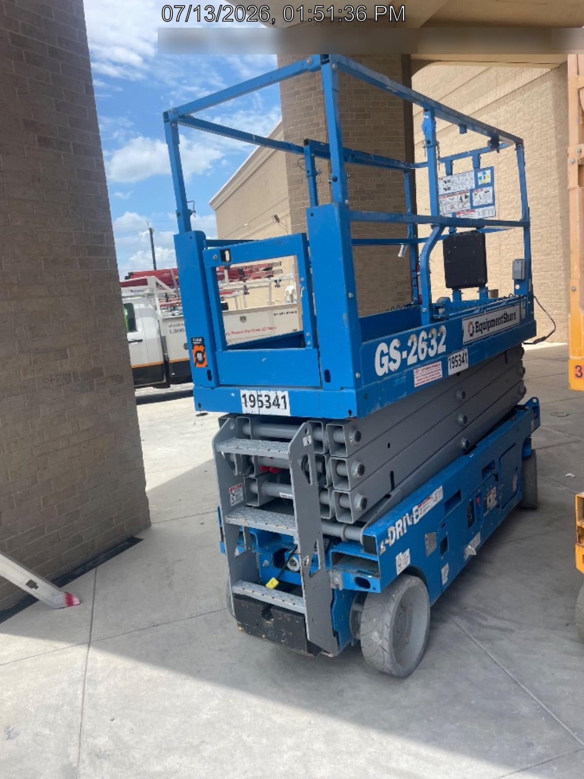 2021 GENIE GS-2632