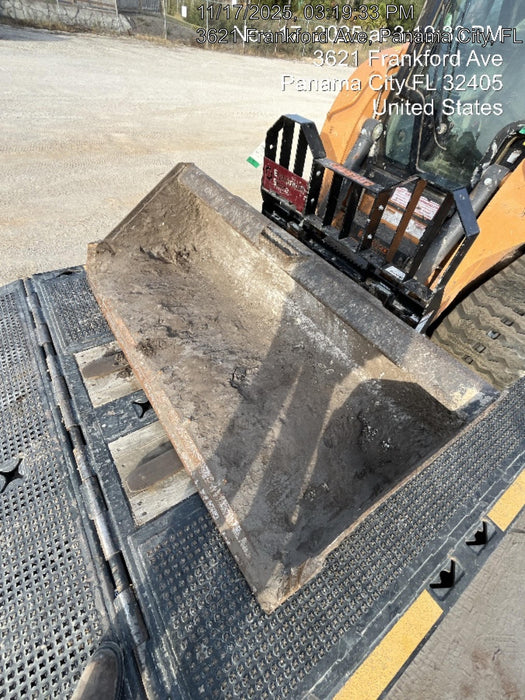 2025 JOHN DEERE 72" Skid Loader Bucket - John Deere C72